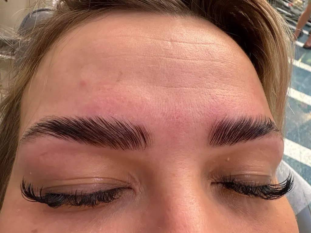 Classic Eyebrows Maroochydore — Beauty salon in Maroochydore